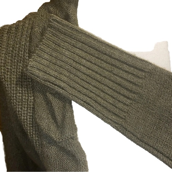 Womens Daytrip 1/2 Zip Green Long Sleeve Crochet Sweater Medium Preowned - Picture 4 of 9